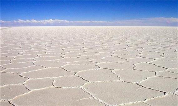 مدیرکل منابع طبیعی: آب ورودی به دریاچه نمک قم نزدیک صفر است