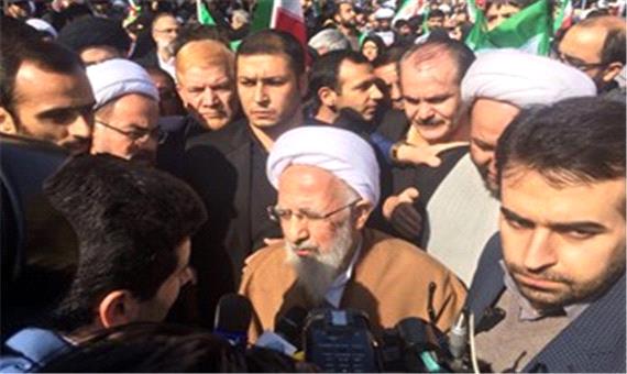 آیت الله جوادی آملی: ملت ایران امروز قوی‌تر از انقلابیون روزهای اول انقلاب هستند