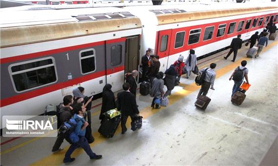 حمل‌ونقل مسافر از راه‌آهن قم 2 برابر شده است