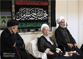 مراسم عزاداری شهادت امام رضا(ع) با حضور آیتالله مکارم شیرازی